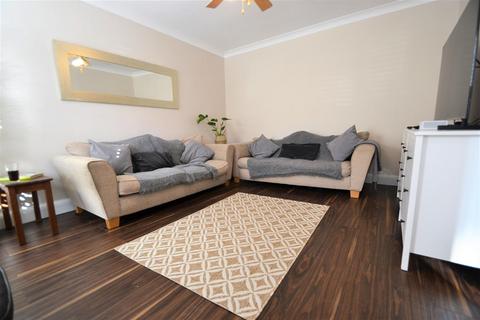 3 Boughton Avenue, Bromley, BR2 7PL