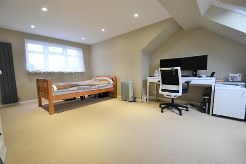57 Pickhurst Rise, West Wickham, BR4 0AD