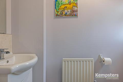 25 Camden Road, Chafford Hundred, Grays, RM16 6PY