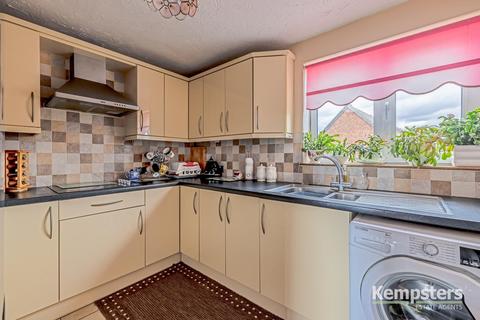 50 Astley, Grays, RM17 6UZ