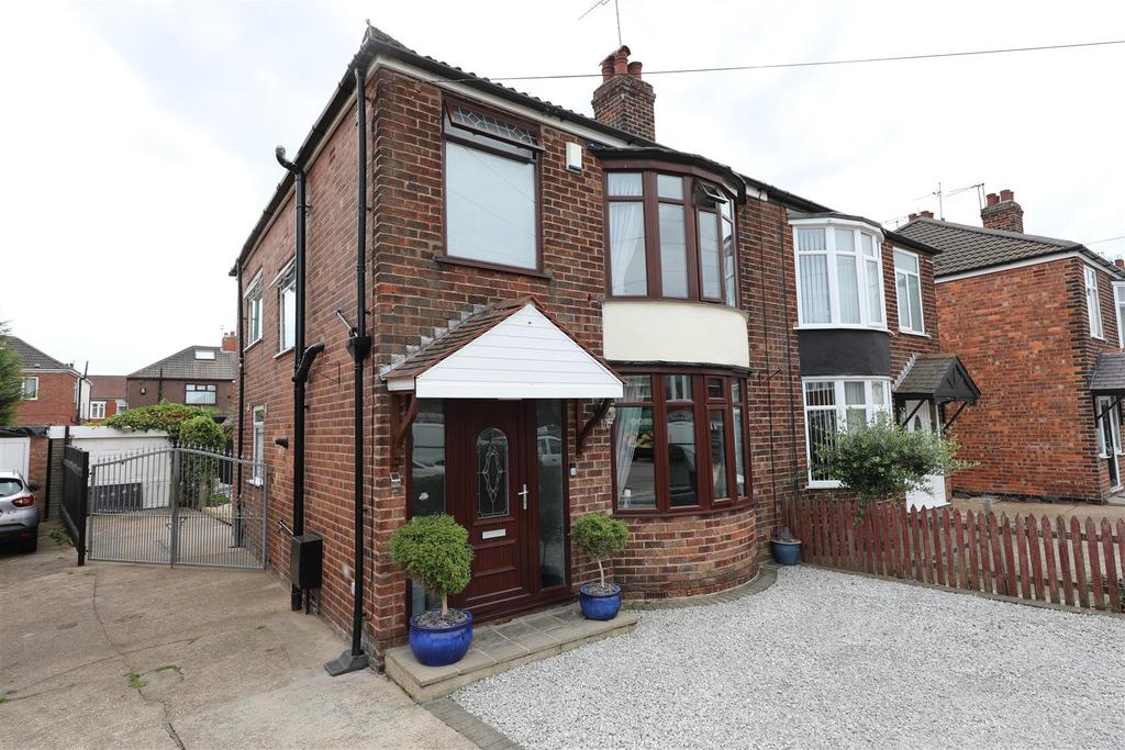 Strathmore Avenue, Hull 3 bed semidetached house £200,000