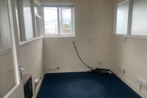 Property to rent, Office Room 1