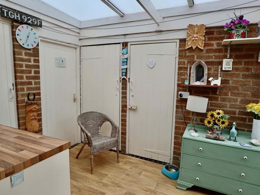 Conservatory / Utility room