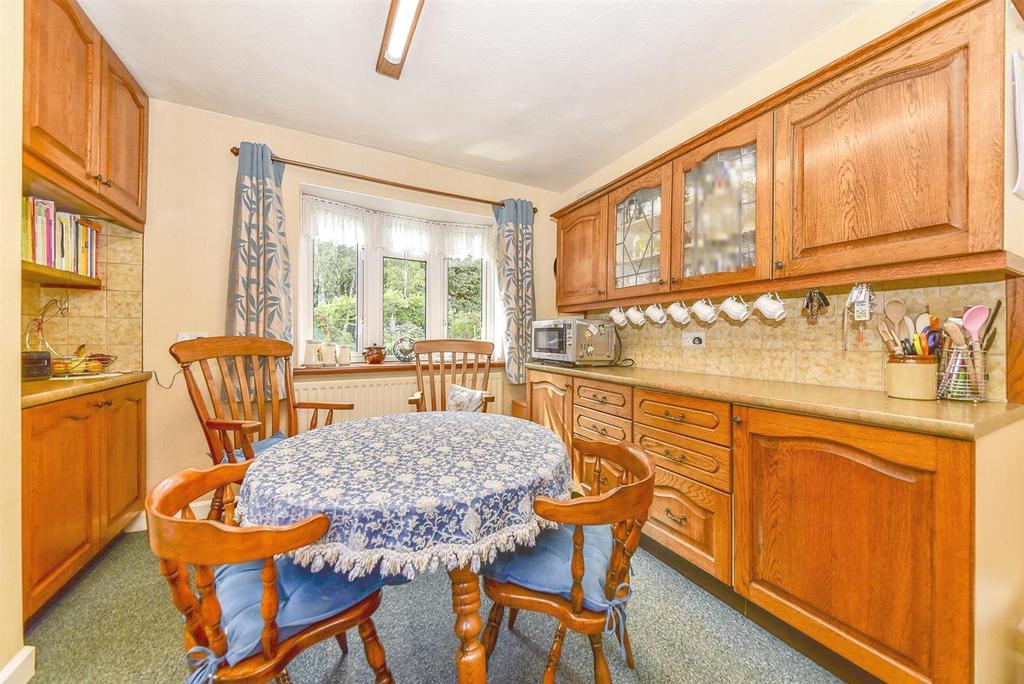 Welbeck Avenue, Burbage, Hinckley 2 bed detached bungalow for sale £