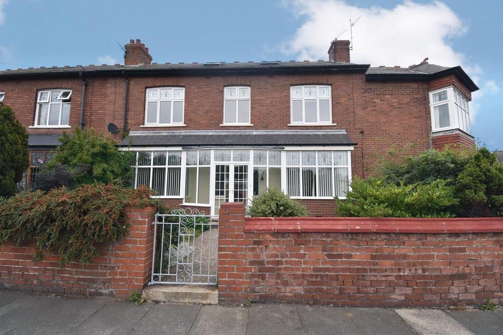 Mariners Lane, Tynemouth 3 bed terraced house £1,700 pcm (£392 pw)