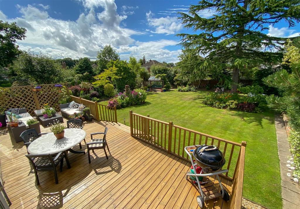 Ashway, Gayton, Wirral 4 bed detached house £650,000