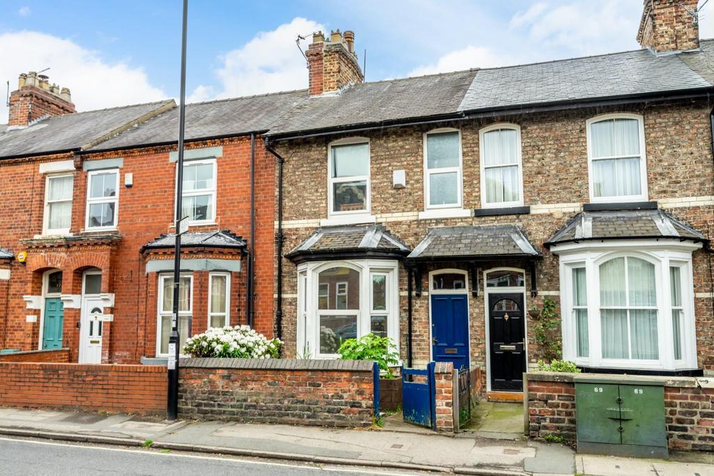 Burton Stone Lane, York 4 bed terraced house £325,000