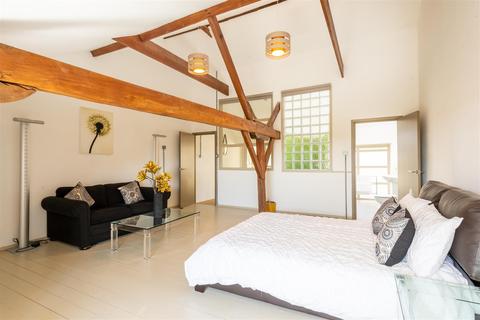 5 Station Yard, Hadleigh, Ipswich, IP7 5TG