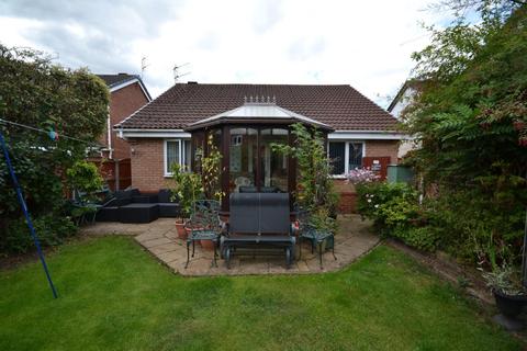 3 bedroom detached bungalow for sale - Purdy Close, Old Hall, Warrington