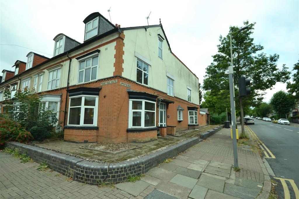 Upperton Road, Leicester 7 bed terraced house for sale £535,000