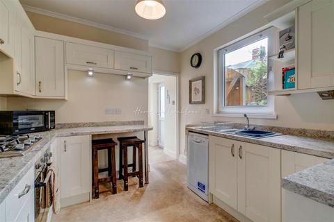 2 Anglesey Street, Cardiff, CF5 1QZ