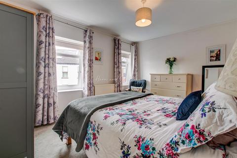 2 Anglesey Street, Cardiff, CF5 1QZ