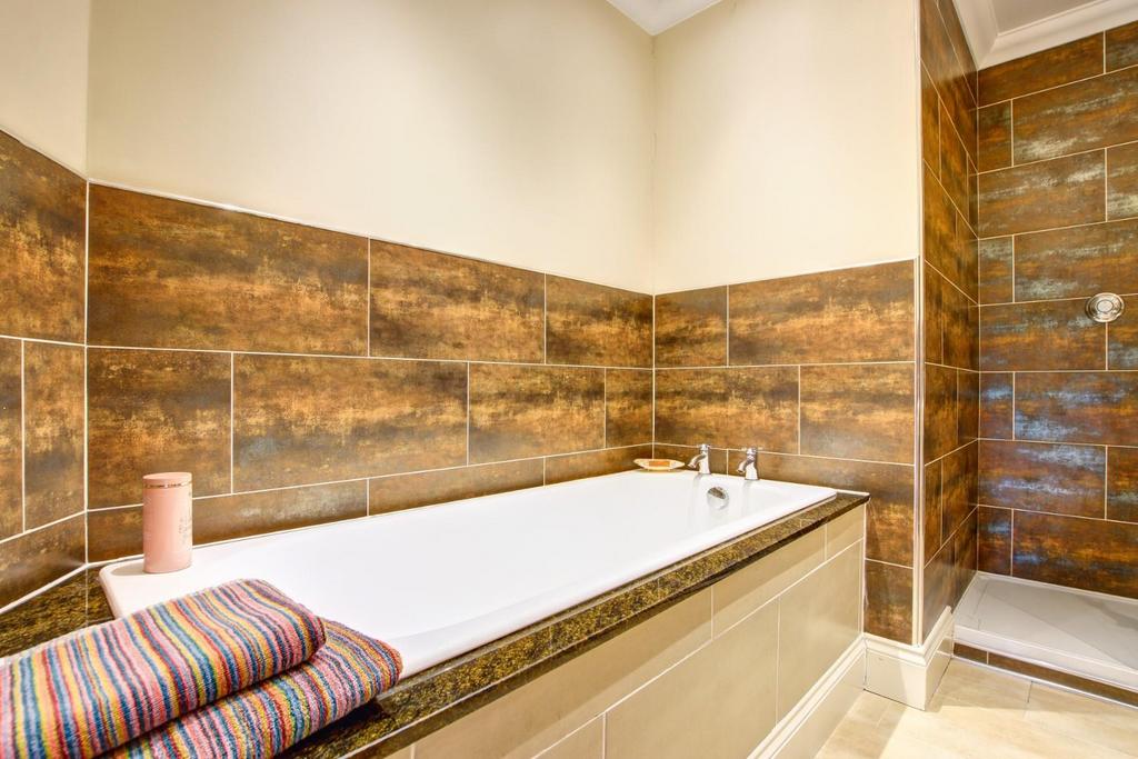 Ground Floor Family Bathroom