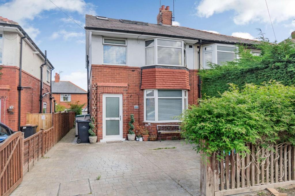 Harlow Park Road, Harrogate, HG2 0AN 3 bed semidetached house £325,000