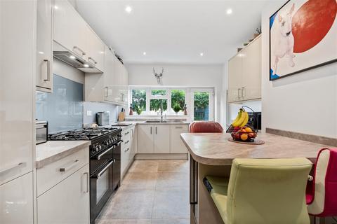 14 Course Road, Ascot, SL5 7HL