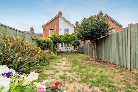 14 Course Road, Ascot, SL5 7HL