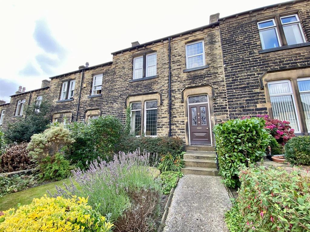 Storths Road, Huddersfield 4 bed terraced house for sale £175,000