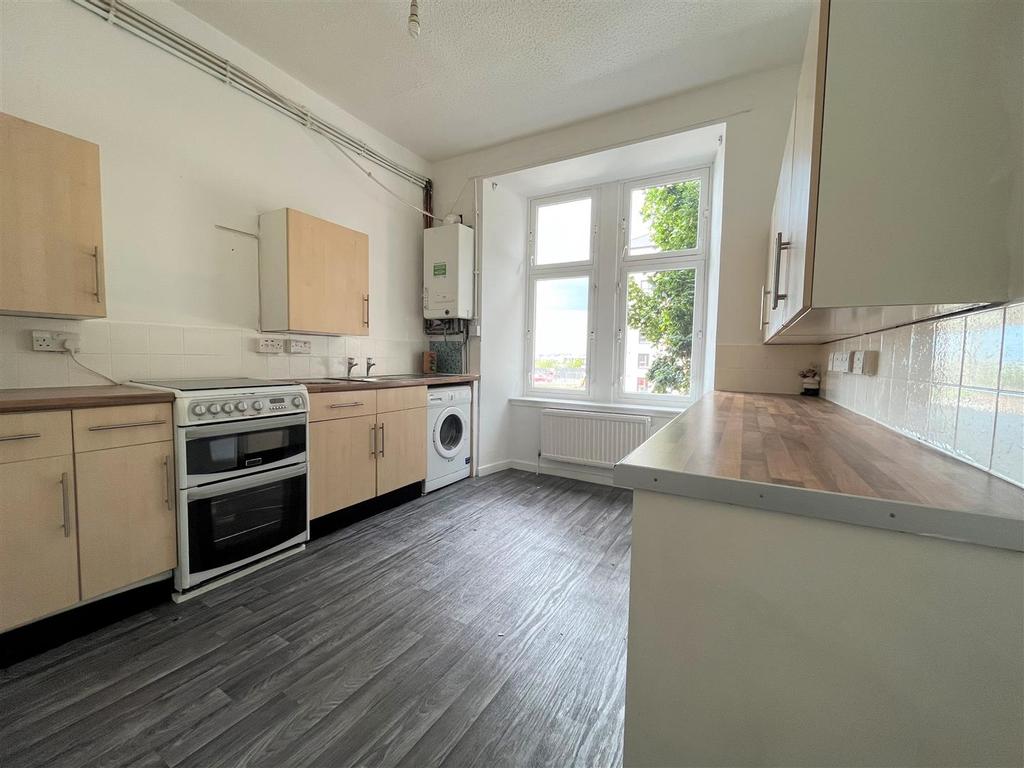 Williamson Street, Glasgow 2 bed flat - £84,995