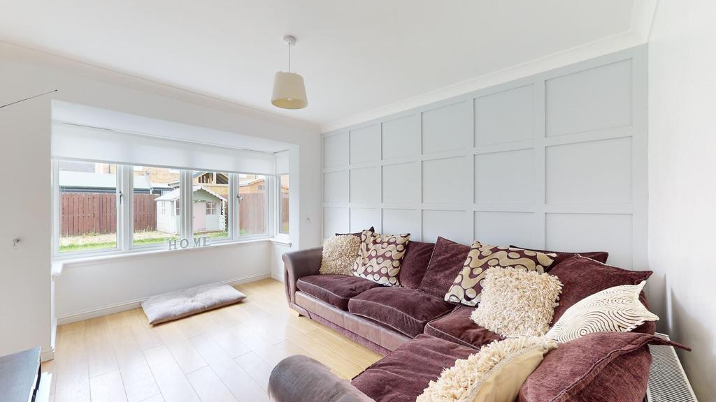 Shankly Drive, Newmains, Wishaw 4 bed detached house £204,995