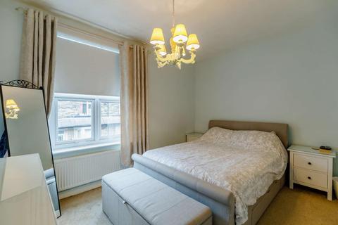 23 Albert Place, Harrogate, HG1 4QA