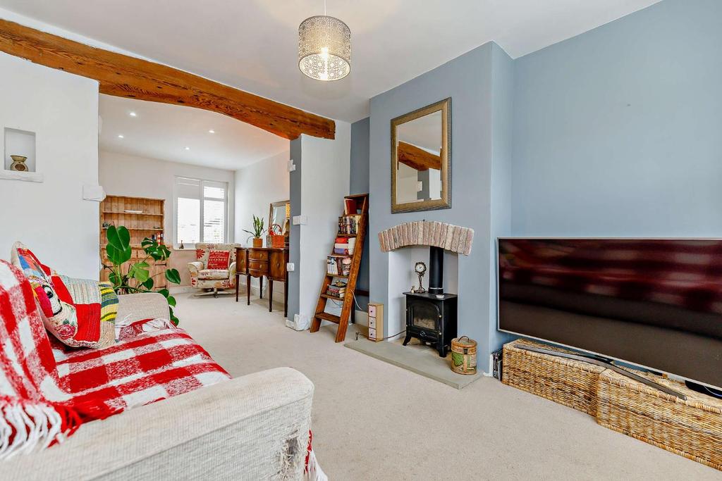 Electric Avenue, Harrogate, HG1 2BB 2 bed end of terrace house £230,000