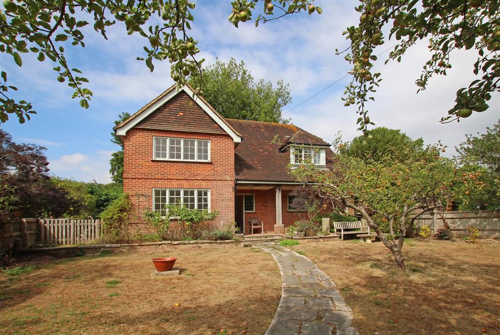 West Marden 3 bed detached house £850,000