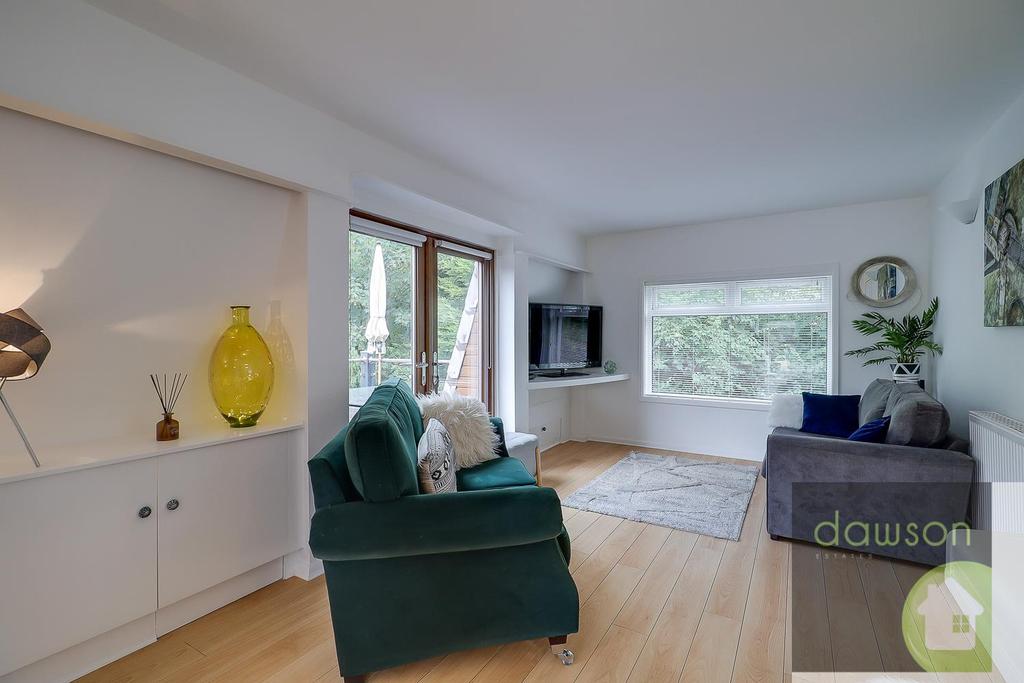 Whitegate Road, Siddal, Halifax 3 bed detached house for sale £380,000