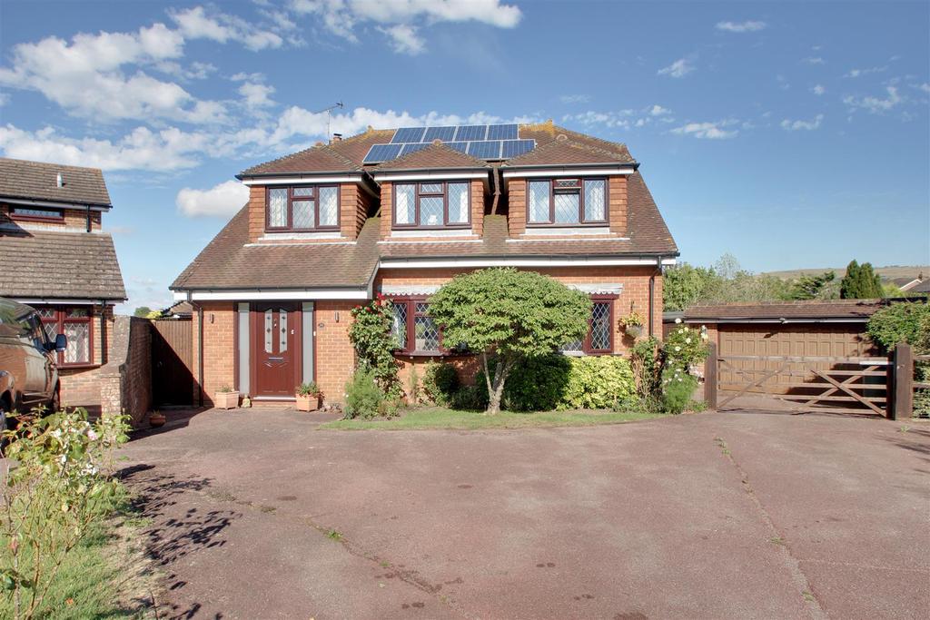 The Driftway, Upper Beeding, Steyning 5 bed detached house £875,000