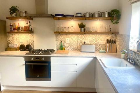 118 White Farm, Barry, CF62 9EW