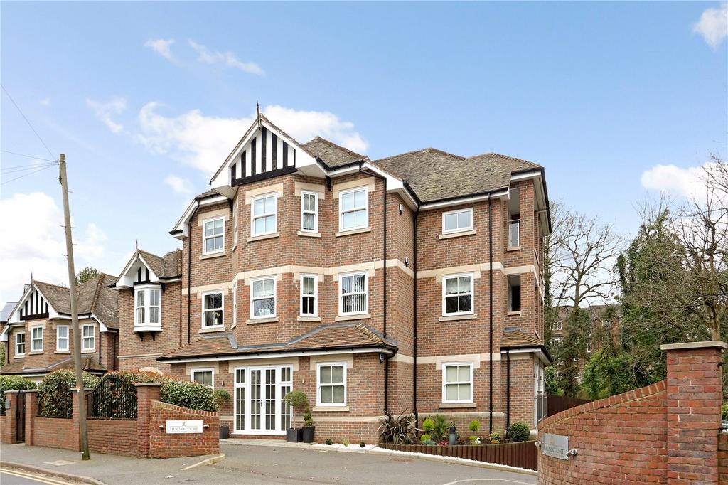 Shenley Hill, Radlett, Hertfordshire, WD7 2 bed apartment for sale £750,000