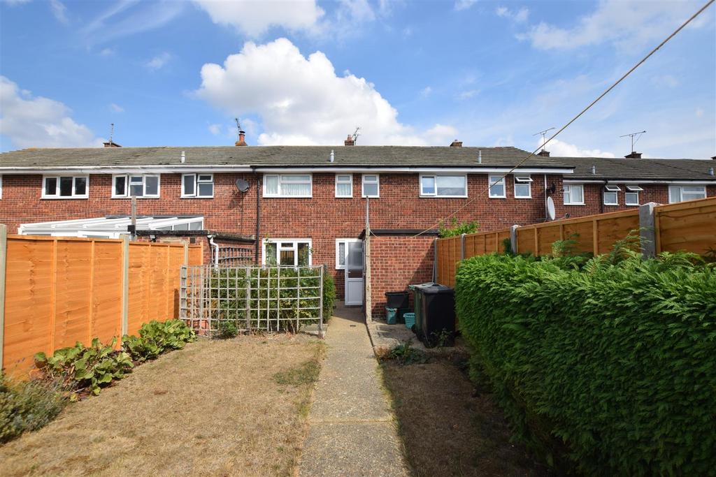 Wood Road, Heybridge 3 bed house £280,000