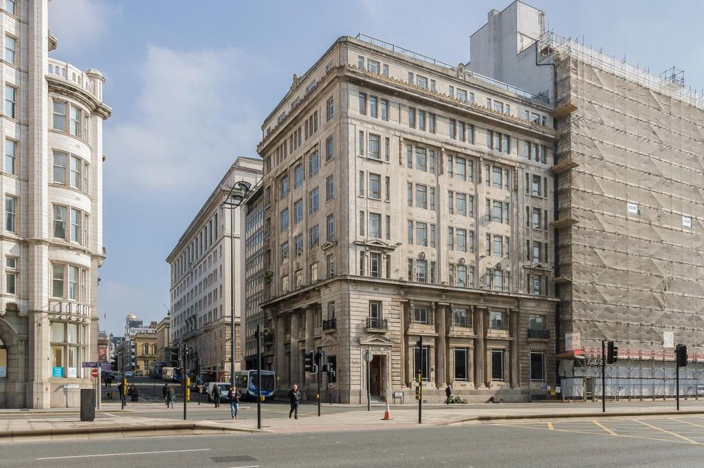 West Africa House, 25 Water Street 2 Bed Apartment - £900 Pcm (£208 Pw)