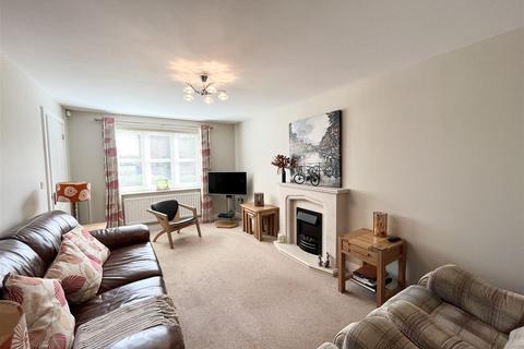 2 Chedworth Close, Walton, Peterborough, PE4 6FW