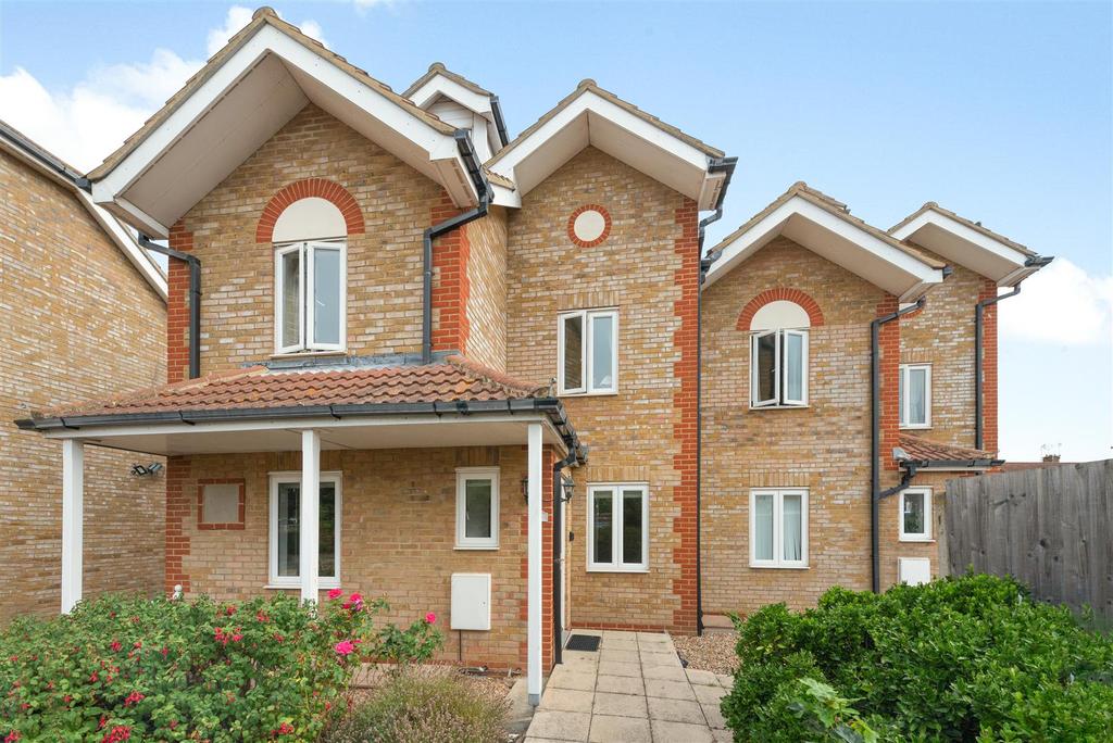 Herne Bay Road, Swalecliffe, Whitstable 2 bed flat £900 pcm (£208 pw)
