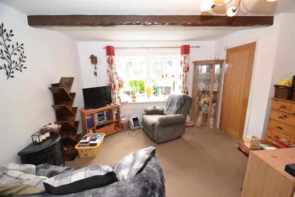 West End, Queensbury, Bradford 2 bed cottage £99,950
