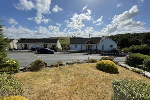 3 Carne Meadows, Tresillian, Truro, TR2 4BQ