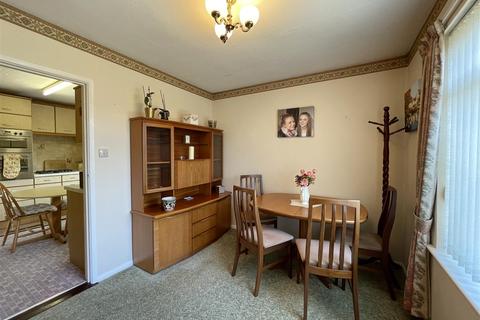 3 Carne Meadows, Tresillian, Truro, TR2 4BQ