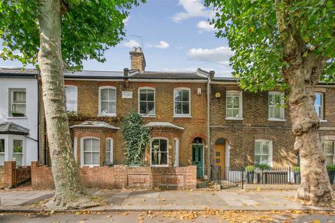 26 Paxton Road, London, W4 2QX