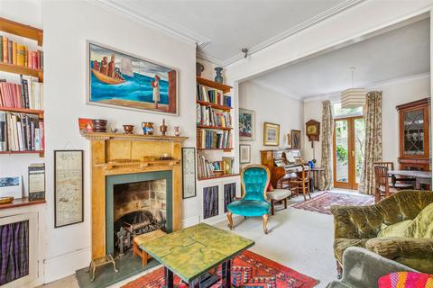 26 Paxton Road, London, W4 2QX