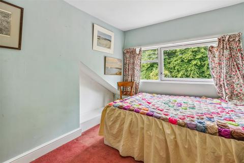 26 Paxton Road, London, W4 2QX