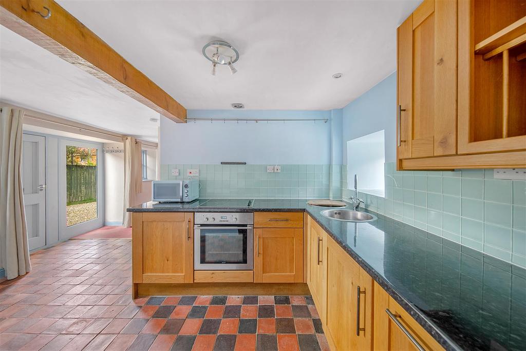 Kitchen/dining area