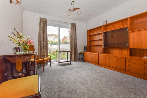 8 Springdale Close, Willerby, Hull, HU10 6RE