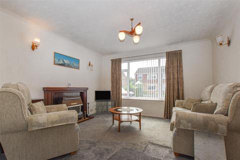 8 Springdale Close, Willerby, Hull, HU10 6RE