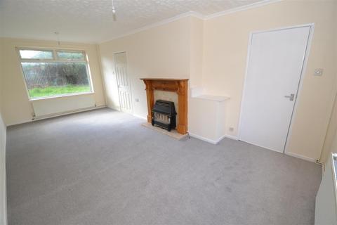 293 Broadstone Way, Bradford, BD4 0HA