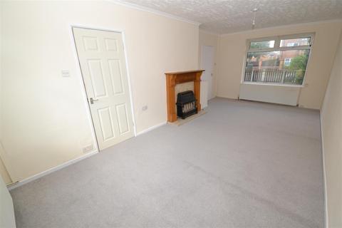 293 Broadstone Way, Bradford, BD4 0HA