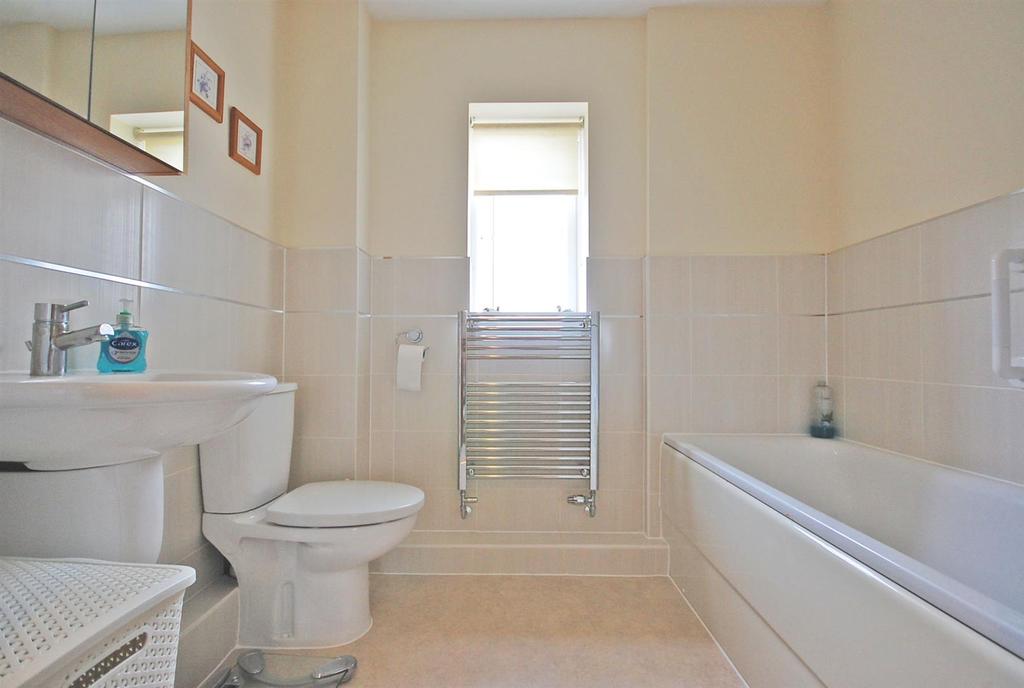 Bathroom.jpg