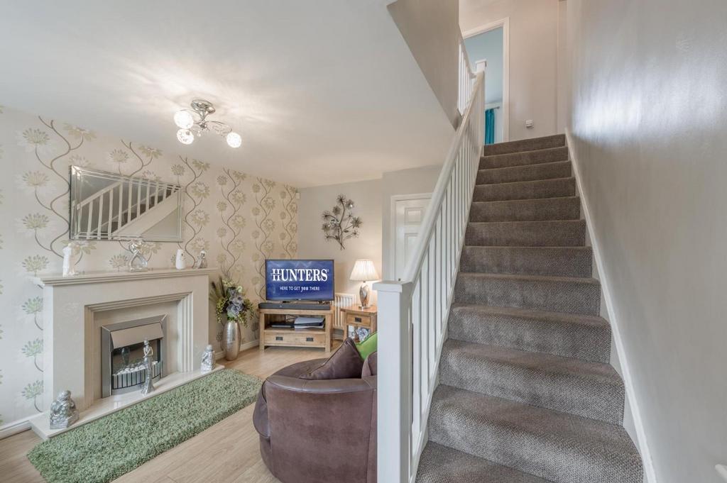 Oxford Way, Tipton, West Midlands 3 bed end of terrace house £242,000