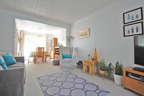 77 Pochard Way, Great Notley, Braintree, CM77 7WA