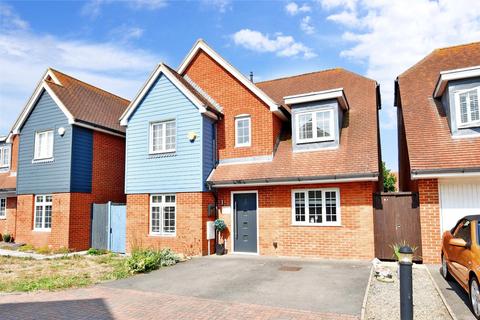 33 Barnes Way, Herne Bay, CT6 6RQ