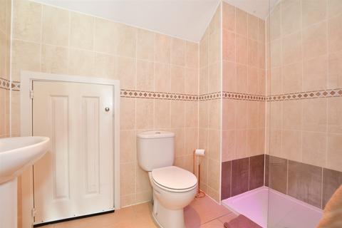 33 Barnes Way, Herne Bay, CT6 6RQ